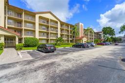 Picture of 12901 SW 15Th Ct # 310V, Pembroke Pines, FL 33027