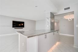 Picture of 18071 Biscayne Blvd # 1204, Aventura, FL 33160