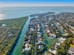 Picture of 50 Island Dr, Key Biscayne, FL 33149