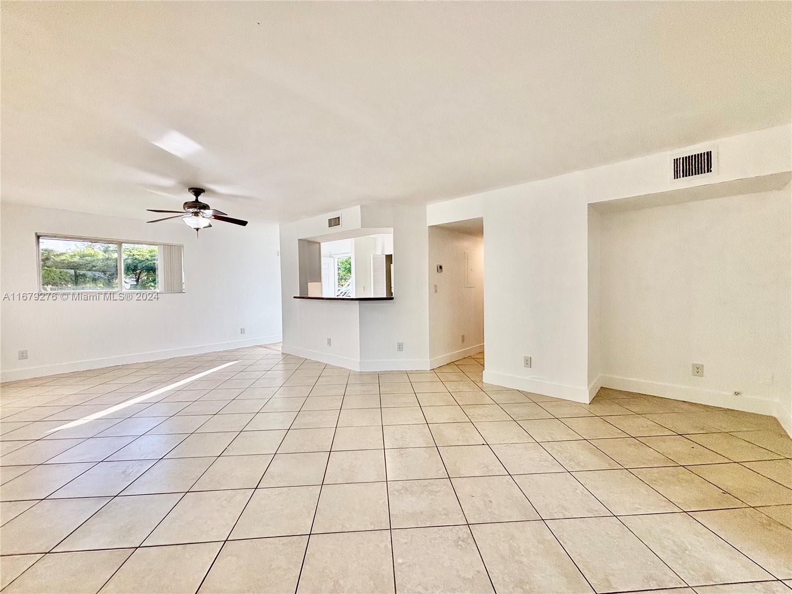 Picture of 3405 NW 44Th St # 104, Oakland Park, FL 33309