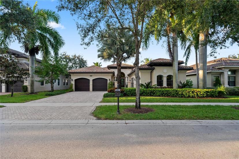 Picture of 8775 Sydney Harbor Cir, Delray Beach FL 33446