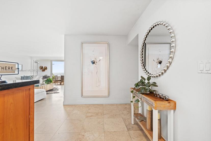 Picture of 199 Ocean Lane Dr # 1213, Key Biscayne FL 33149