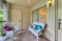 Picture of 442 Pine Glen Ln # 2, Green Acres, FL 33463