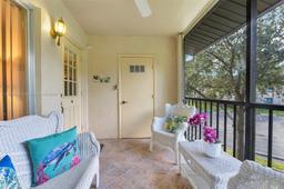 Picture of 442 Pine Glen Ln # 2, Green Acres, FL 33463