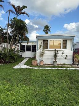 Picture of 5470 SW 25Th Way, Dania Beach, FL 33312