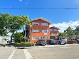 Picture of 421 NE 68 St # 8, Miami, FL 33138