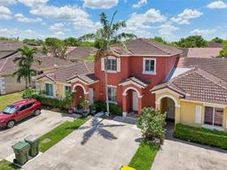 Picture of 75 SW 15Th Rd # 75, Homestead, FL 33030