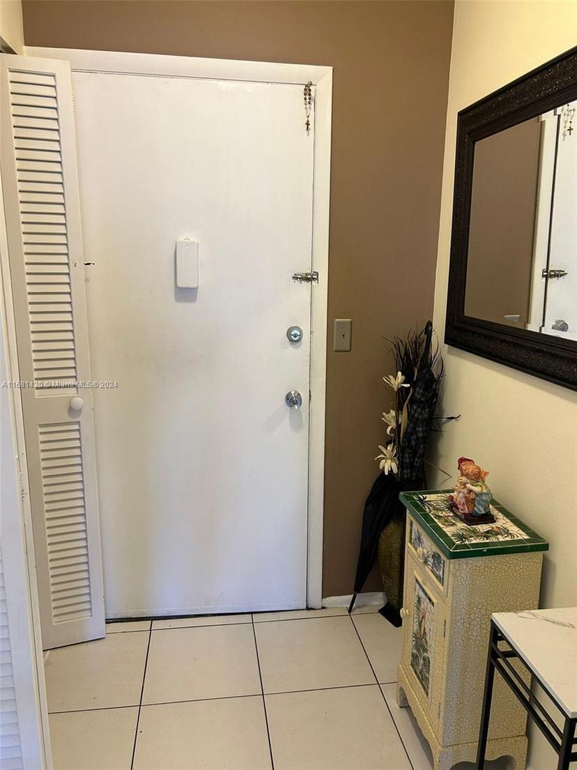 Picture of 1710 NE 191St St # 3, Miami FL 33179