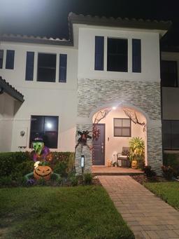 Picture of 11871 SW 247Th Ter # 11871, Homestead, FL 33032