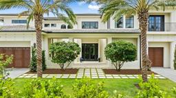 Picture of 406 Tamarind Dr, Hallandale Beach, FL 33009