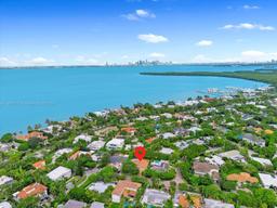 Picture of 361 W Heather Dr, Key Biscayne, FL 33149