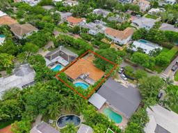 Picture of 361 W Heather Dr, Key Biscayne, FL 33149