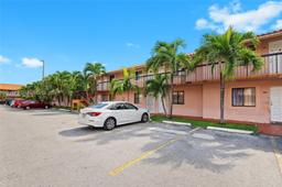 Picture of 2170 W 60Th St # 16212, Hialeah, FL 33016