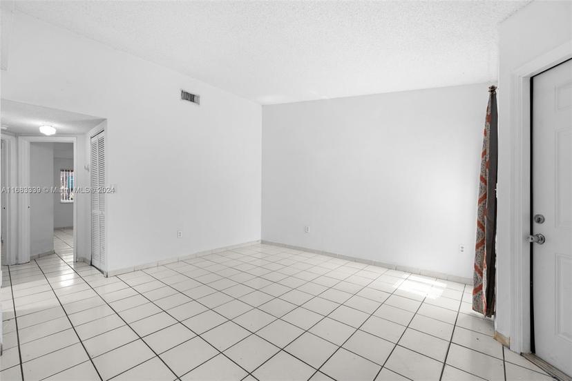 Picture of 8419 SW 209Th St # 8419, Cutler Bay FL 33189