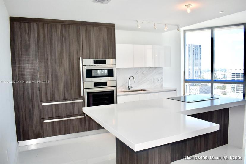 Picture of 851 NE 1St Ave # 2510, Miami FL 33132