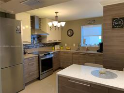 Picture of 1865 S Ocean Dr # 17F, Hallandale Beach, FL 33009