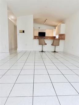 Picture of 9774 NW 128Th Ln, Hialeah Gardens, FL 33018