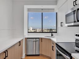 Picture of 1330 West Ave # 1511, Miami Beach, FL 33139