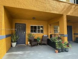 Picture of 14901 SW 82Nd Ter # 104, Miami, FL 33193