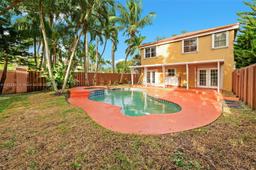 Picture of 4333 SW 84Th Ter, Davie, FL 33328