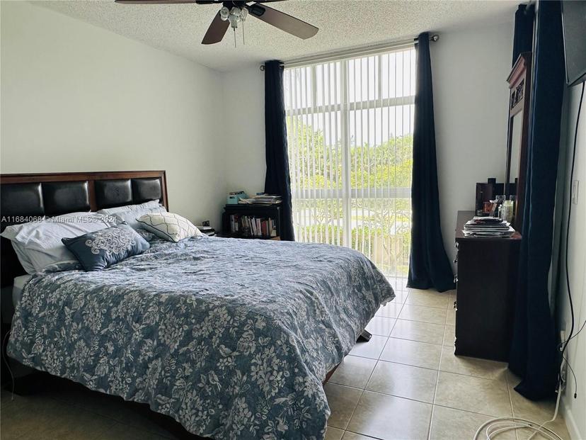 Picture of 9725 NW 52Nd St # 209, Doral FL 33178