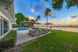 Picture of 520 S Mashta Dr, Key Biscayne, FL 33149