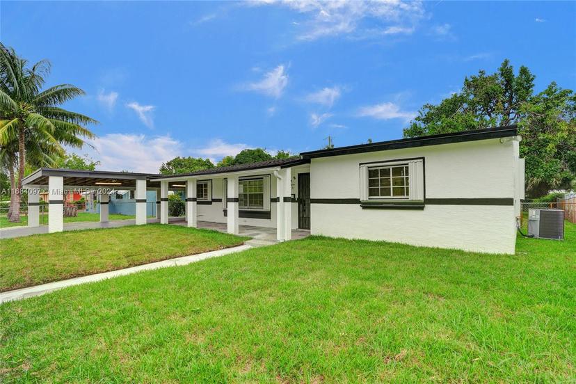 Picture of 2771 NW 172Nd Terrace, Miami Gardens FL 33056