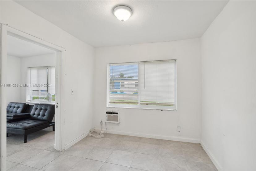 Picture of 6136 Grant St, Hollywood FL 33024