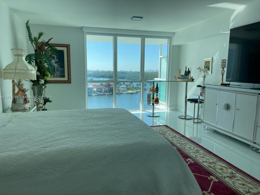 Picture of 400 Sunny Isles Blvd # 906, Sunny Isles Beach FL 33160