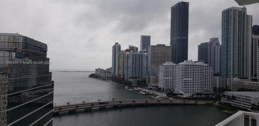 Picture of 701 Brickell Key Blvd # 1711, Miami FL 33131