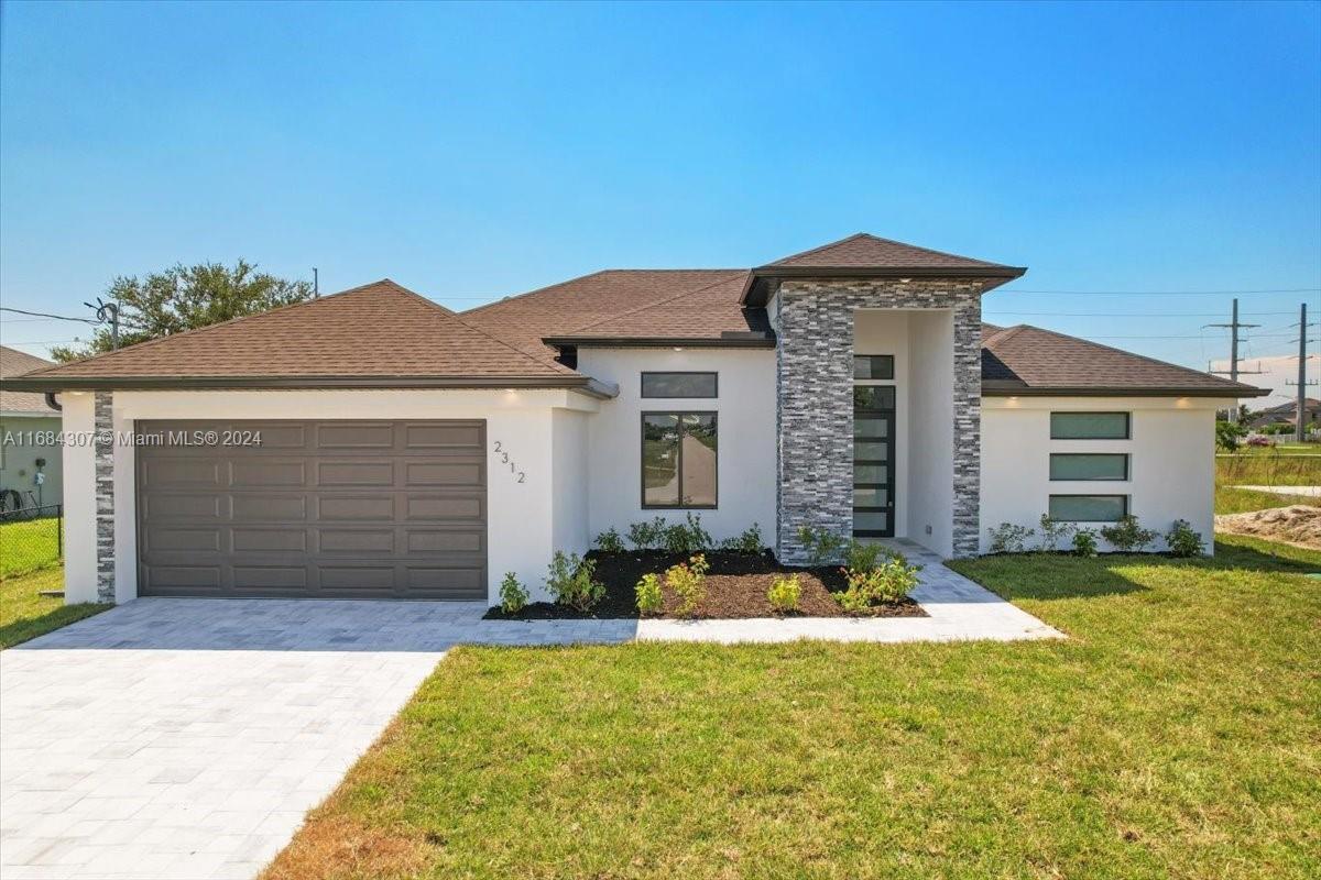 Picture of 2312 NE Juanita Pl, Cape Coral, FL 33909