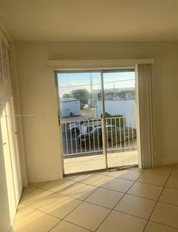 Picture of 1100 NE 1St Ct # 209, Hallandale Beach, FL 33009