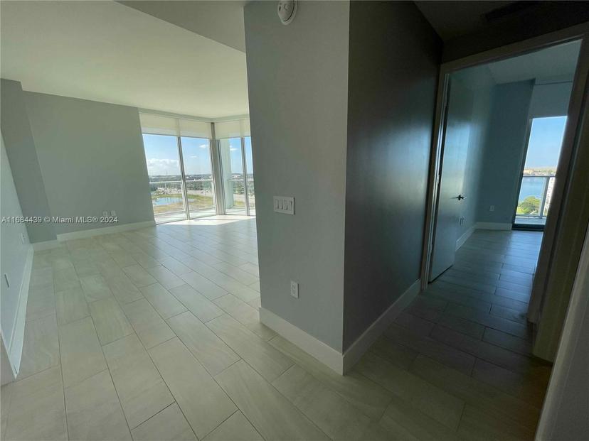 Picture of 2000 Metropica Way # 804, Sunrise FL 33323