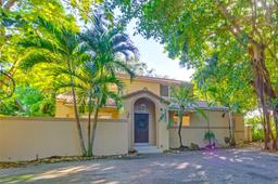 Picture of 4190 Ventura Ave, Miami, FL 33133