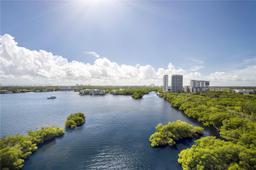 Picture of 17111 Biscayne Blvd # 1406, North Miami Beach, FL 33160