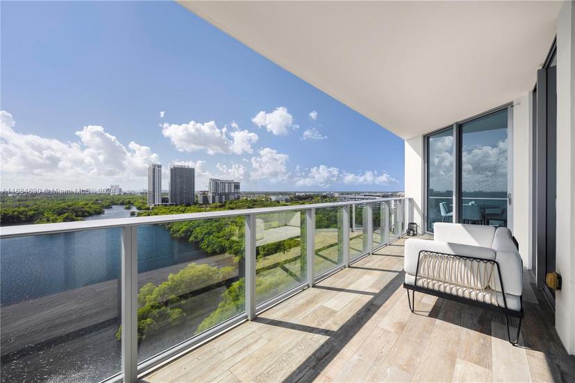 Picture of 17111 Biscayne Blvd # 1406, North Miami Beach FL 33160