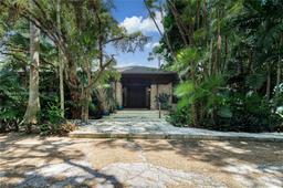 Picture of 3373 Poinciana Ave, Miami, FL 33133