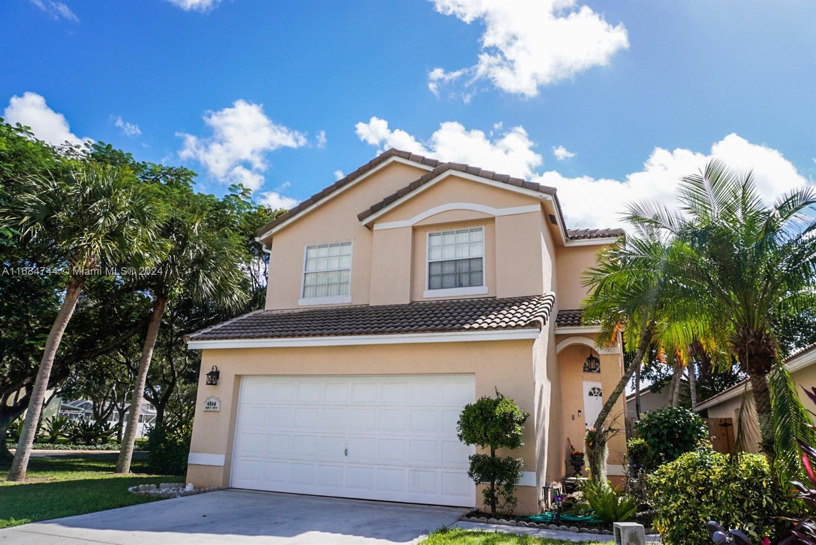 Picture of 6864 Sugarloaf Key St, Lake Worth, FL 33467