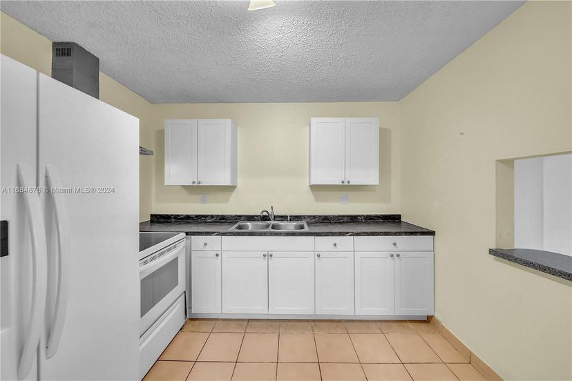 Picture of 6190 W 19Th Ave # 107, Hialeah FL 33012