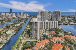 Picture of 3600 Yacht Club Dr # 1904, Aventura, FL 33180