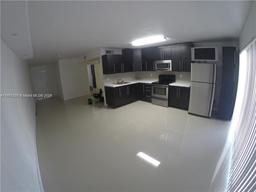 Picture of 9367 Fontainebleau Blvd # G120, Miami, FL 33172