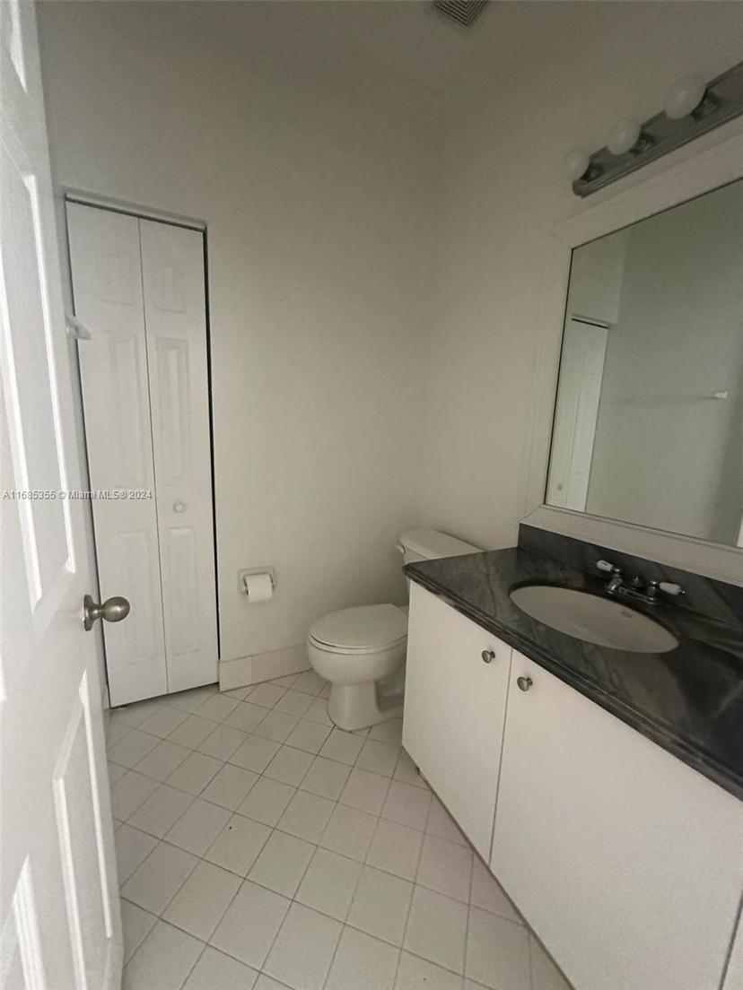 Picture of 1415 NE 40Th Road, Homestead FL 33033