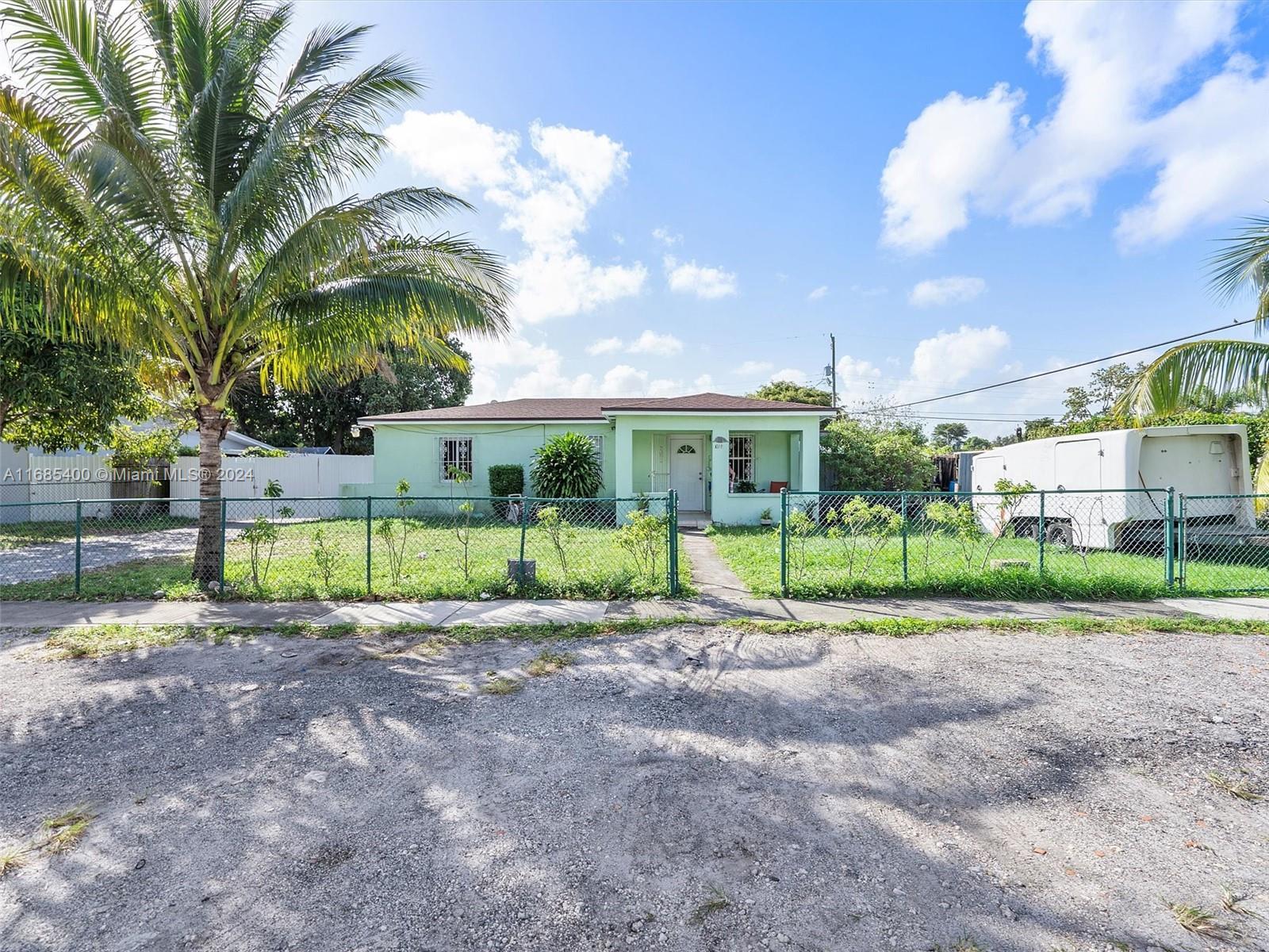 Picture of 710 E 39Th St, Hialeah, FL 33013