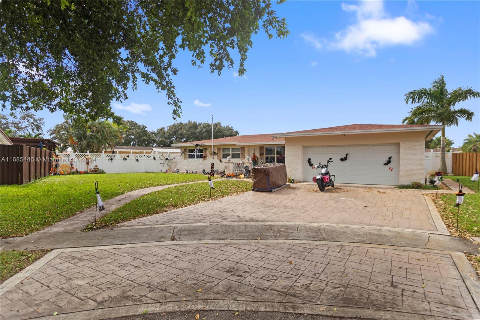 Picture of 8440 NW 18Th St, Pembroke Pines, FL 33024