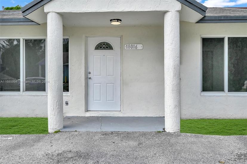 Picture of 18016 NW 40Th Ct, Miami Gardens FL 33055