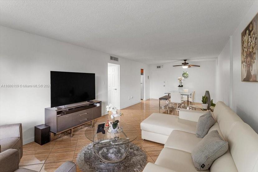 Picture of 1800 Sans Souci Blvd # 404, North Miami FL 33181