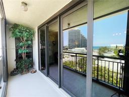 Picture of 2300 NE 33Rd Ave # 606, Fort Lauderdale, FL 33305