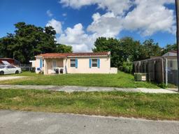 Picture of 1631 NW 12Th Ct, Fort Lauderdale, FL 33311