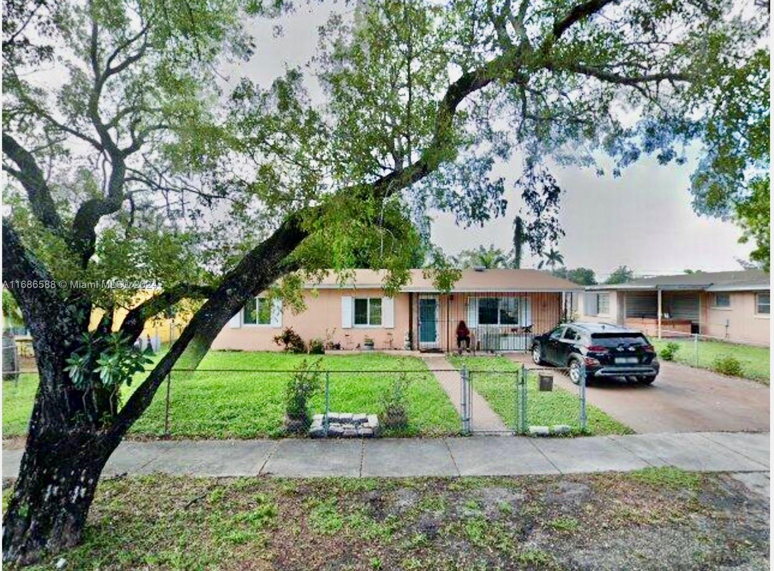 Picture of 13844 NW 22Nd Pl, Opa-Locka, FL 33054