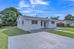 Picture of 15835 NW 41St Ave, Miami Gardens, FL 33054